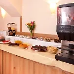 Select Hotel