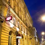 Select Hotel 3*