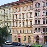 Select Hotel Prag