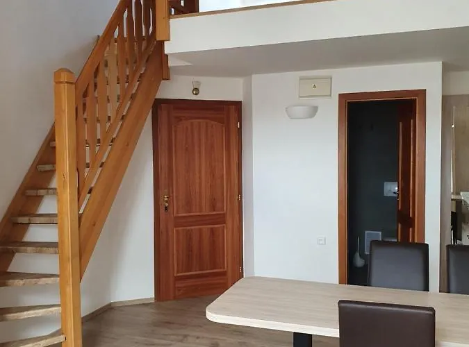Select Szálloda 3*