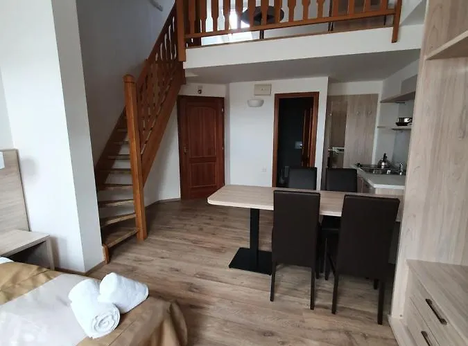 Select Szálloda 3*