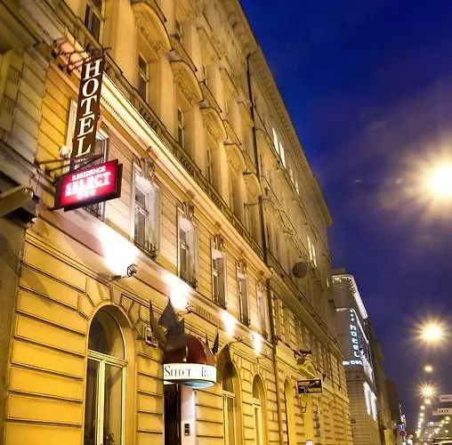 Select Szálloda 3*
