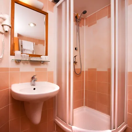 Select Hotel Prag