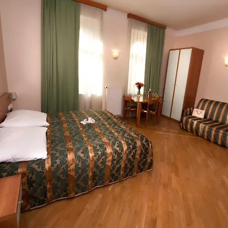 Hotel Select Prague