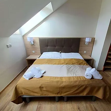 Select Hotel Prag