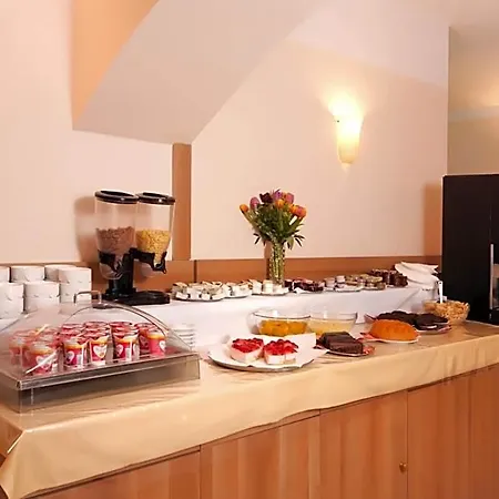Hotel Select 3*