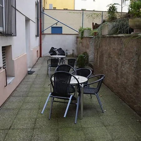 Select Hotel Prague
