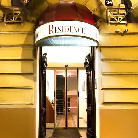Select 3* Praga