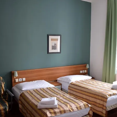 Hotel Select 3*