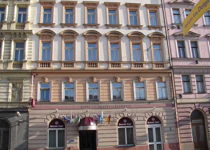 Hotell Select 3*