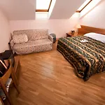Select Otel Prag