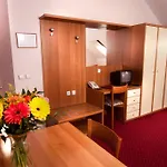 Select Otel